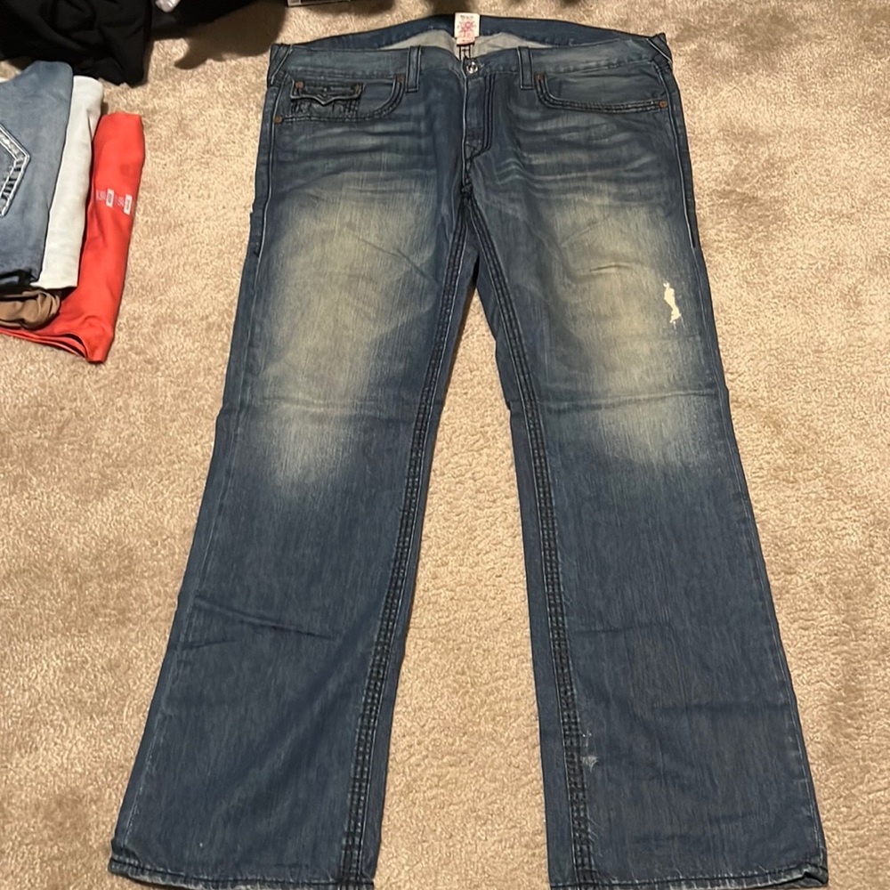 Used true religion men blue jeans size 42